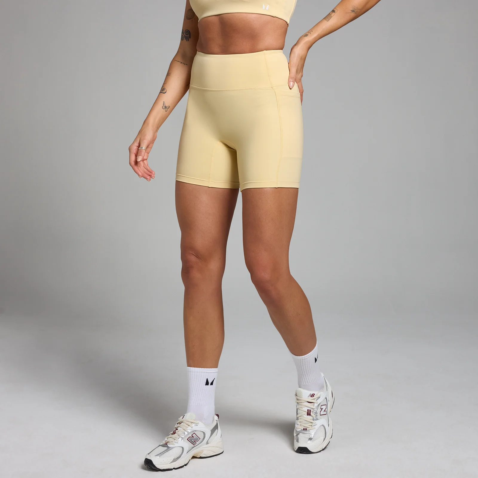Женские велошорты с карманами MP Active ― пастельно-желтый цвет - XS Изображение 1