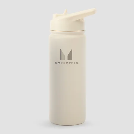 Бутылка Myprotein с откидной трубочкой из переработанного металла — кремовый цвет (500 мл)